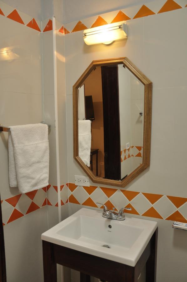 Sams Hotel Port-au-Prince Exteriör bild